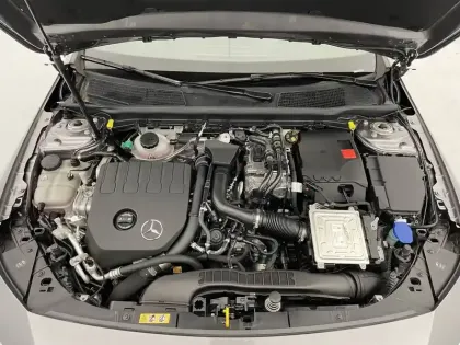 Photo 19 Mercedes CLA  Coupé 250 e 8G-DCT