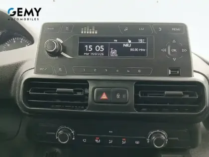 Photo 13 Peugeot Partner  FOURGON STANDARD 650 KG BLUEHDI 75 BVM5