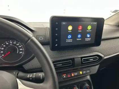 Photo 20 Dacia Sandero  ECO-G 100 - 22