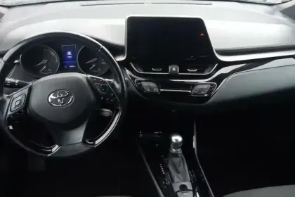 Photo 8 Toyota C-HR  Pro Hybride 122h