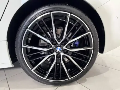 Photo 16 BMW Serie 1 118d 150 ch BVA8