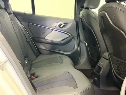 Photo 32 BMW Serie 1 118d 150 ch BVA8