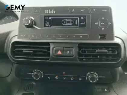 Photo 14 Peugeot Partner  FOURGON STANDARD 650 KG BLUEHDI 75 BVM5