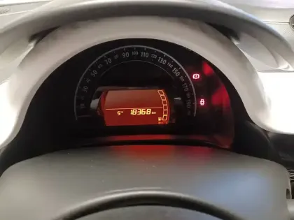 Photo 28 Renault Twingo  III SCe 65