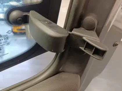 Photo 15 Renault Twingo  III SCe 65