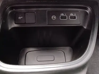 Photo 34 Renault Twingo  III SCe 65