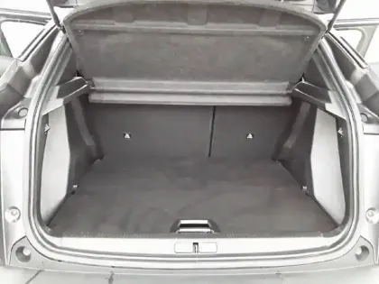 Photo 5 Peugeot 2008  BlueHDi 130 S&S EAT8