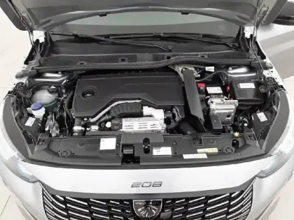 Photo 18 Peugeot 208  Hybrid 100 e-DCS6