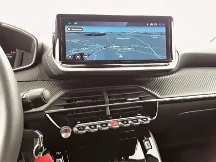 Photo 14 Peugeot 208  Hybrid 100 e-DCS6