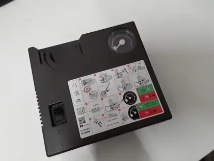 Photo 19 Peugeot 208  Hybrid 100 e-DCS6