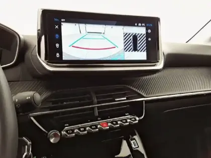 Photo 17 Peugeot 208  Hybrid 100 e-DCS6