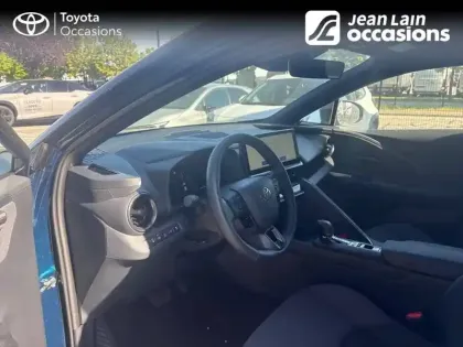 Photo 17 Toyota C-HR  Hybride Rechargeable 225