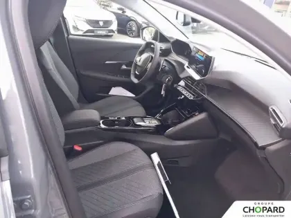 Photo 44 Peugeot 208  Hybrid 110 e-DCS6