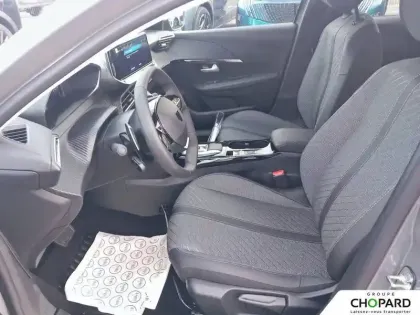 Photo 10 Peugeot 208  Hybrid 110 e-DCS6