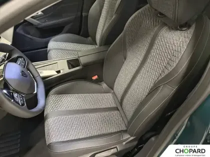 Photo 12 Peugeot 308  Hybrid 145 e-DCS6