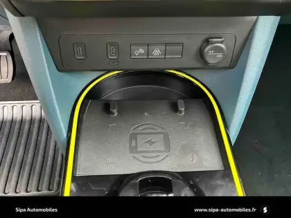 Photo 18 Fiat Grande Panda  T-Gen 3 1.2 Hybrid Turbo 110 ch eDCT6