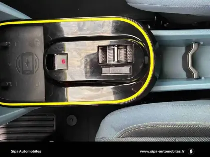 Photo 16 Fiat Grande Panda  T-Gen 3 1.2 Hybrid Turbo 110 ch eDCT6