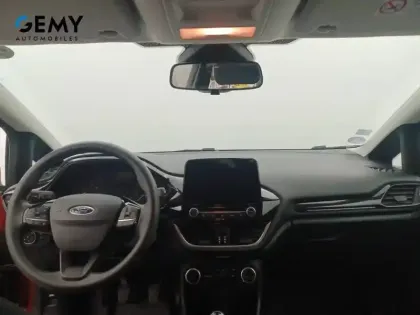 Photo 42 Ford Fiesta Gén. V Ph1 Evo Cool & Connect 5