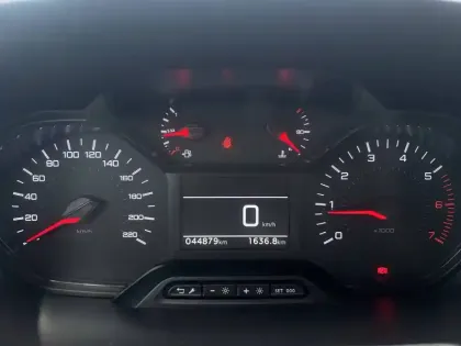 Photo 15 Peugeot Partner  FOURGON STANDARD 650 KG BLUEHDI 100 S&S BVM5