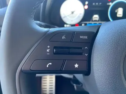 Photo 8 Hyundai Bayon  1.0 T-GDi 100 DCT-7