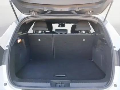 Photo 12 Renault Captur  E-Tech full hybrid 145 ch