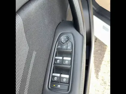 Photo 29 Renault Captur Gén. II (HJB) Ph2 esprit Alpine 5