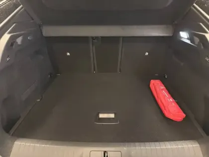 Photo 82 Peugeot 3008  Hybrid 145 e-DCS6