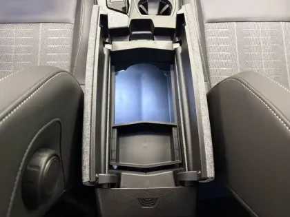 Photo 118 Peugeot 3008  Hybrid 145 e-DCS6