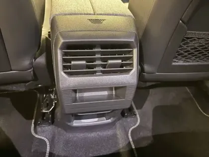 Photo 62 Peugeot 3008  Hybrid 145 e-DCS6