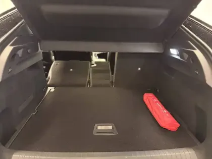 Photo 123 Peugeot 3008  Hybrid 145 e-DCS6