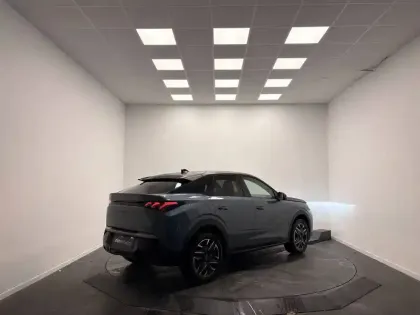 Photo 52 Peugeot 3008  Hybrid 145 e-DCS6