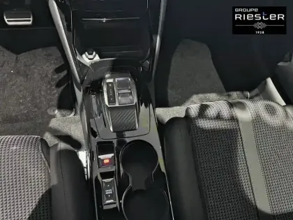 Photo 19 Peugeot 208  Electrique 50 kWh 136ch