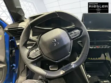 Photo 8 Peugeot 208  Electrique 50 kWh 136ch