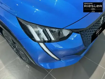 Photo 15 Peugeot 208  Electrique 50 kWh 136ch