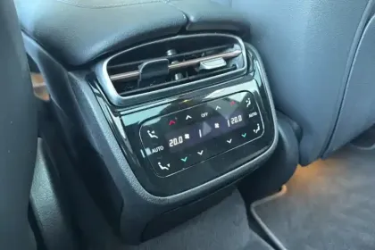 Photo 27 Mercedes Classe E EQE 300