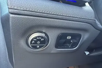 Photo 19 Mercedes Classe E EQE 300