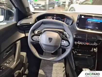 Photo 15 Peugeot 2008  Hybrid 145 e-DCS6