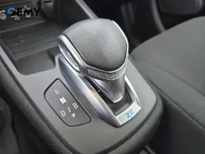 Photo 11 Renault Zoé Zoe R110 - 22B