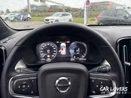 Photo 10 Volvo Xc40  T4 Recharge 129+82 ch DCT7