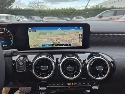 Photo 13 Mercedes Classe A  250 e 8G-DCT