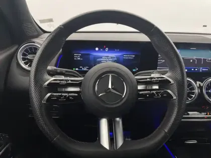 Photo 22 Mercedes EQB  250+