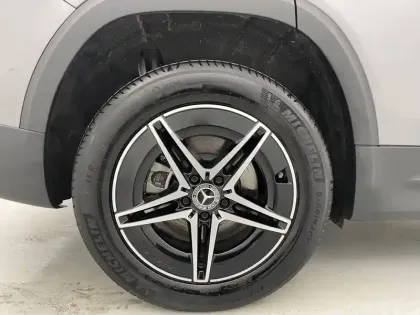 Photo 18 Mercedes EQB  250+