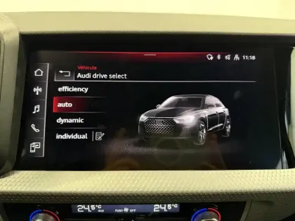 Photo 18 Audi A1  Sportback 30 TFSI 110 ch S tronic 7