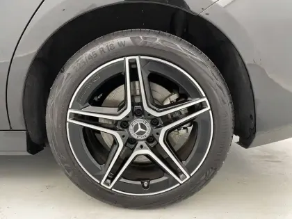 Photo 16 Mercedes CLA  Shooting Brake 250 e 8G-DCT