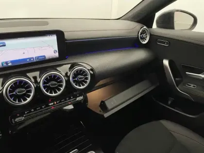 Photo 28 Mercedes CLA  Shooting Brake 250 e 8G-DCT