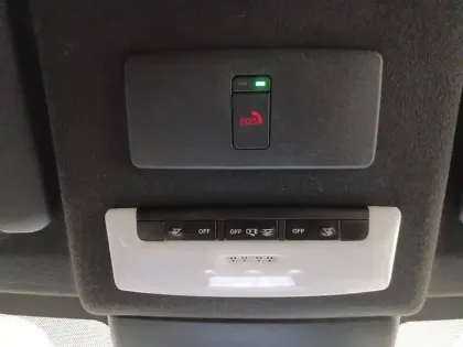 Photo 51 Nissan Juke  HYBRID 143