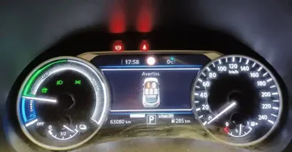 Photo 30 Nissan Juke  HYBRID 143