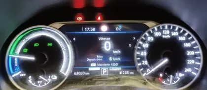 Photo 31 Nissan Juke  HYBRID 143