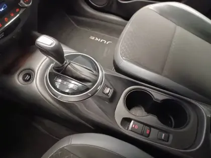 Photo 45 Nissan Juke  HYBRID 143