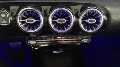 Photo 29 Mercedes Classe A  180 7G-DCT